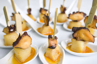 brochetas_pulpo_piña_bodas_pando